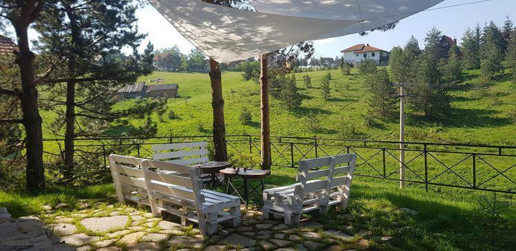 Pine Cabins Zlatibor Extérieur photo